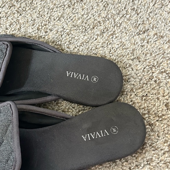 VIVAIA Quilted Charcoal Gray Slip On Mules Women's Size 39 9 Round Toe Casual - Picture 5 of 7